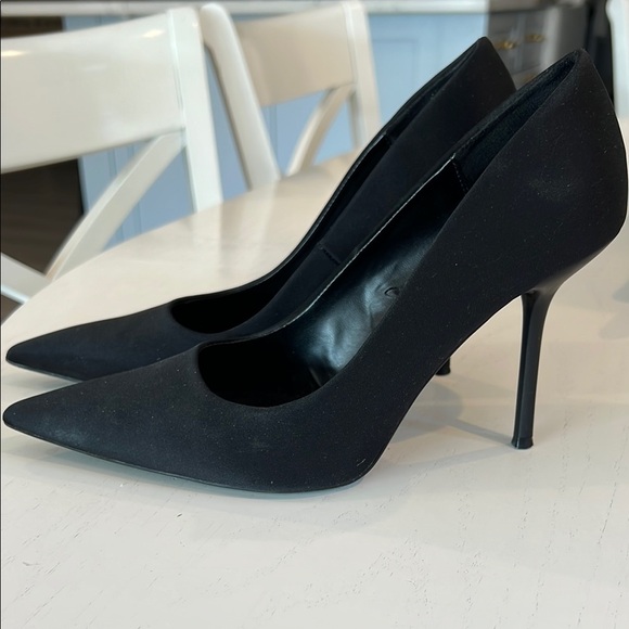 Zara Elegant Black Women's Heels - Picture 1 of 4